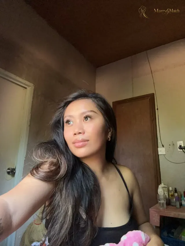Another photo of Kacey