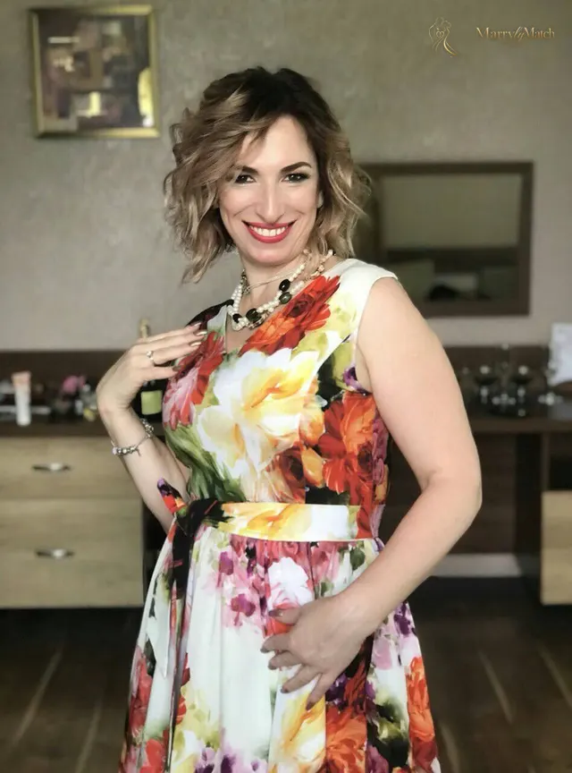 Another photo of Elena