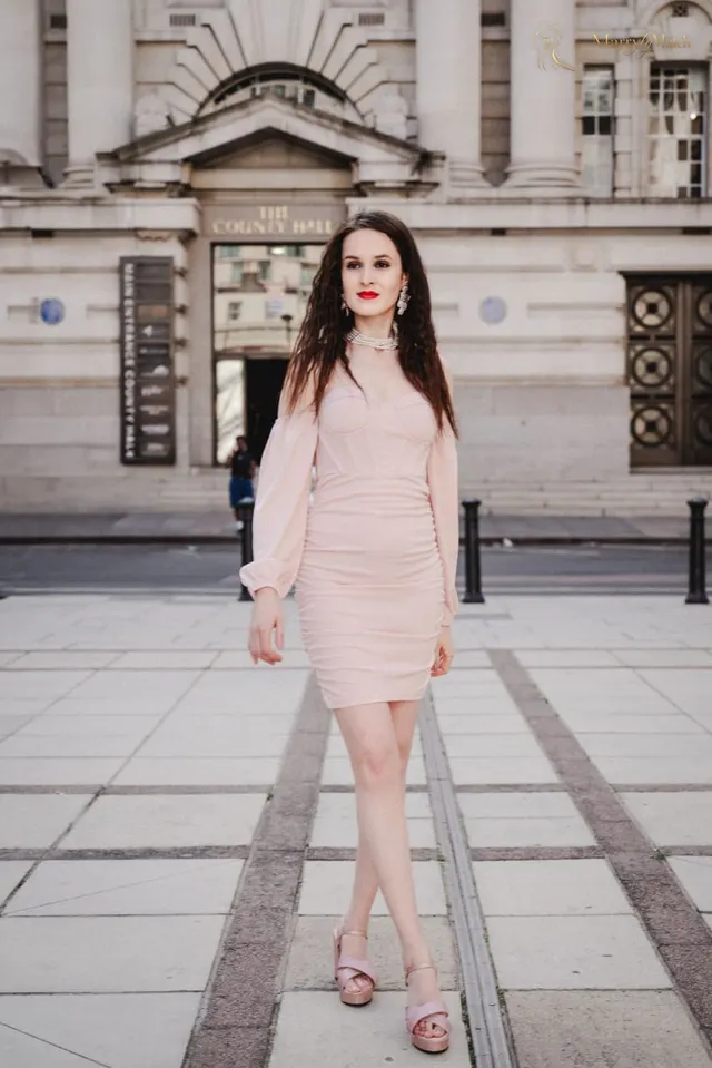 Another photo of Nadia