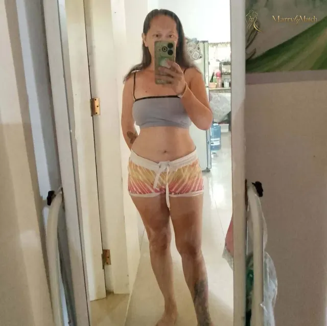 Another photo of Beth Amethys