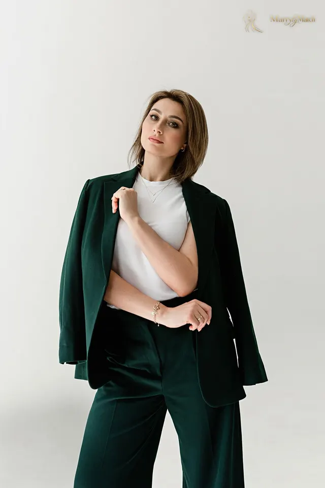Ksenya, 41
