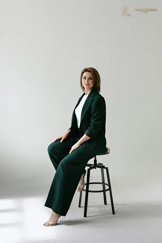 Another photo of Ksenya