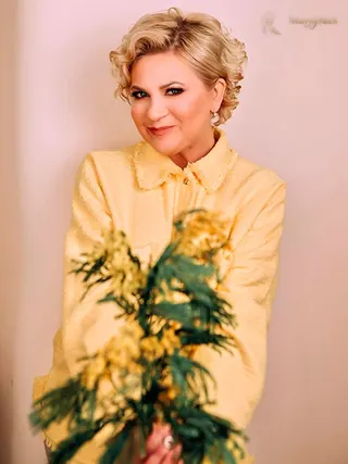 SVETLANA, 55