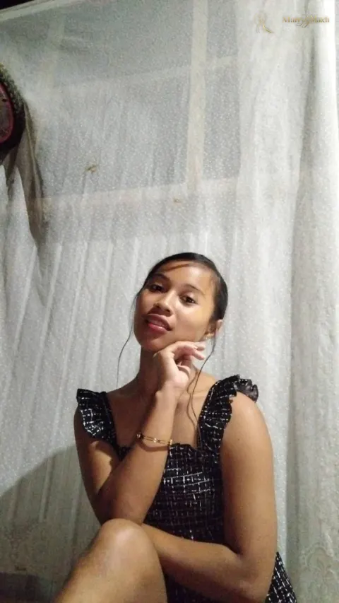 Another photo of Shanine