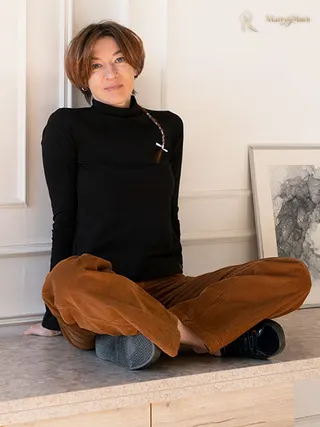 ELENA, 47