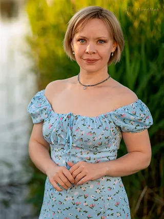 VIKTORIYA, 36