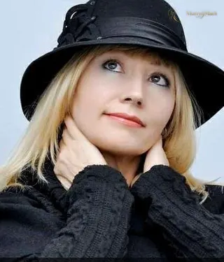 Natalia, 61
