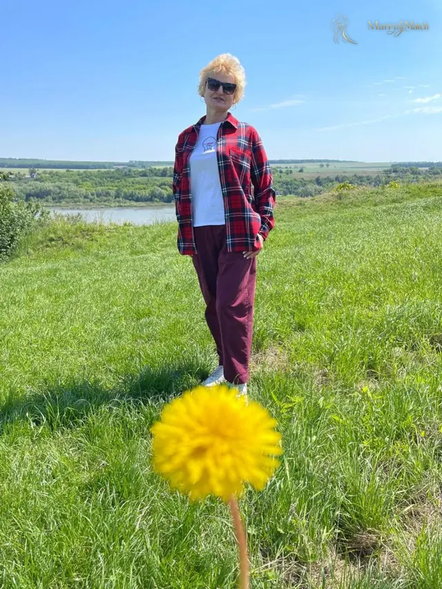 Another photo of Larysa