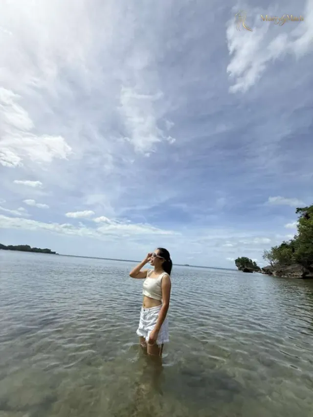 Paulyn Joy, 19