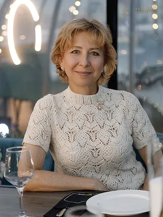 IRINA, 63