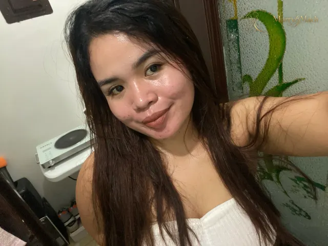 Jeralyn, 24