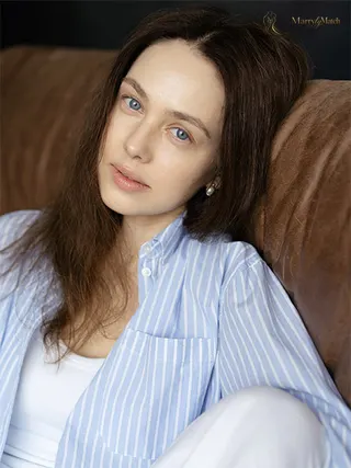 Another photo of REGINA
