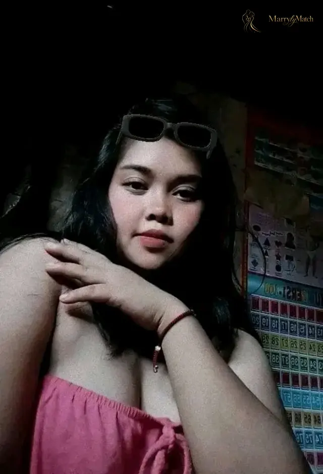 Another photo of Aira