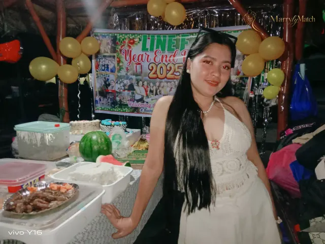 Riza, 29