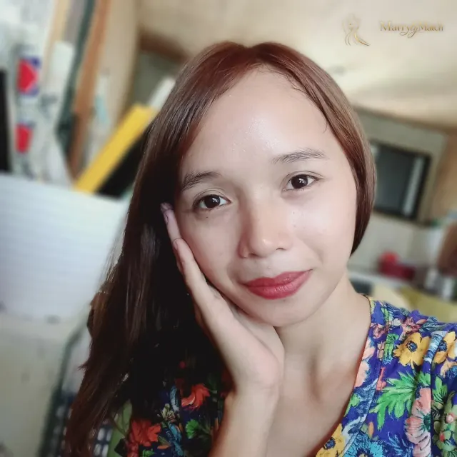 Another photo of Divina