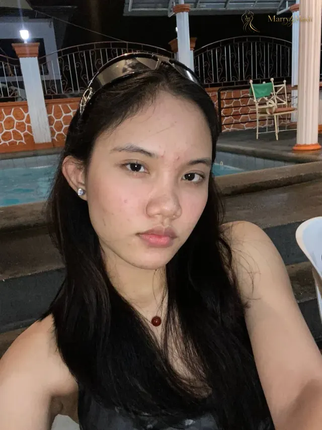 Another photo of Lynchen
