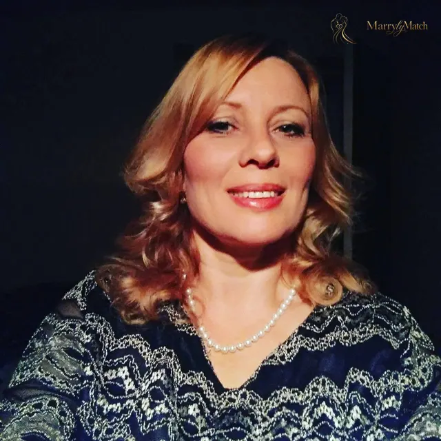 Tamila, 55