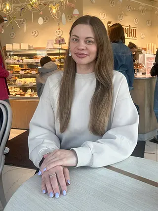 Another photo of YULIYA
