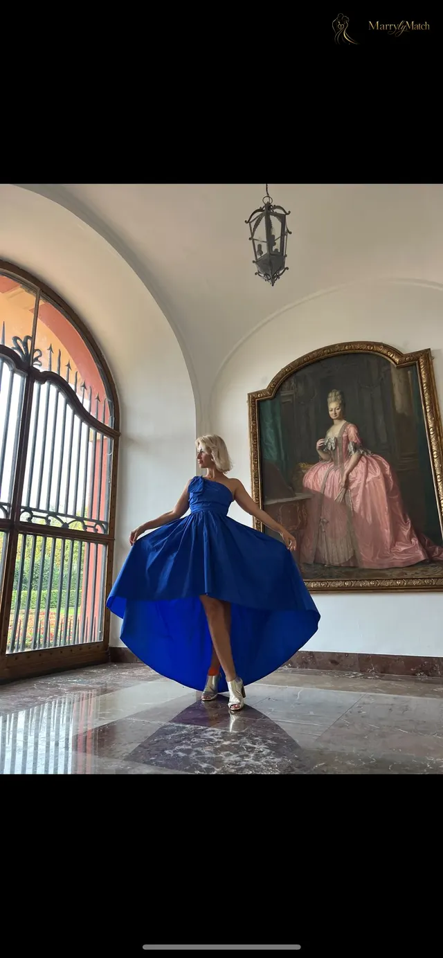 Another photo of Elena