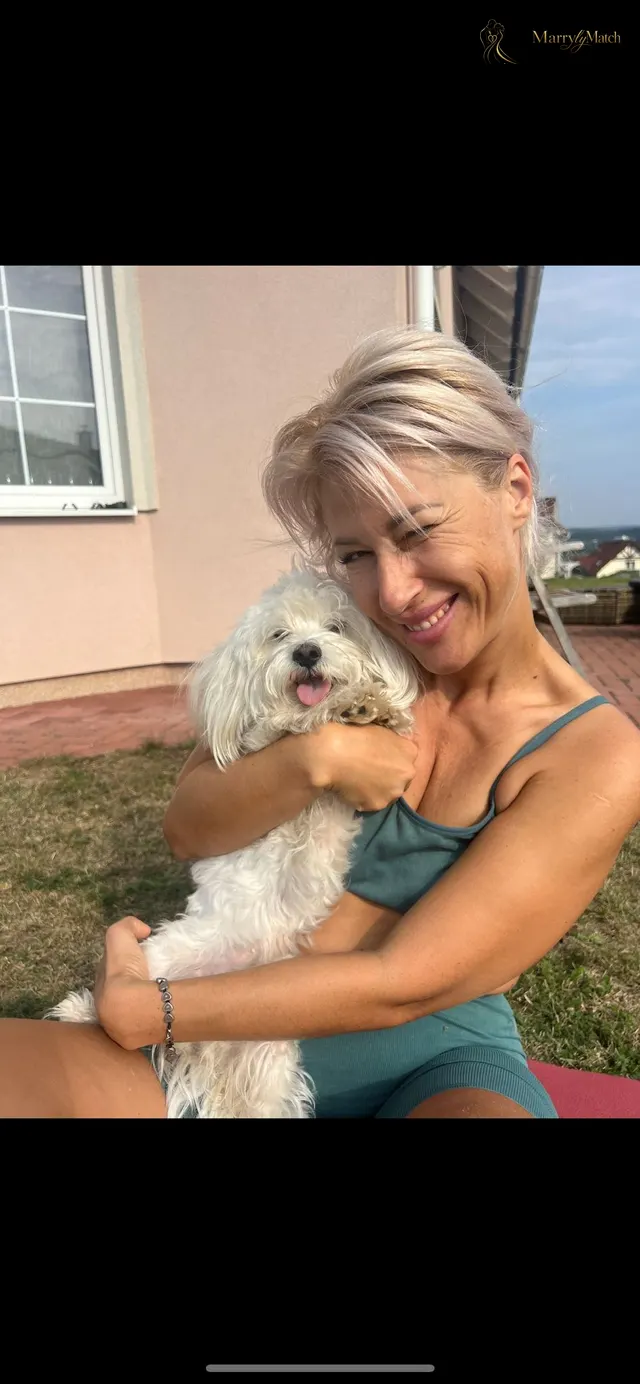 Another photo of Elena