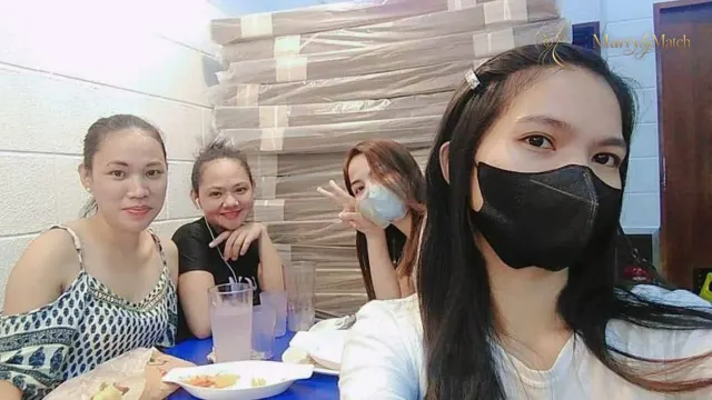 Another photo of Kris