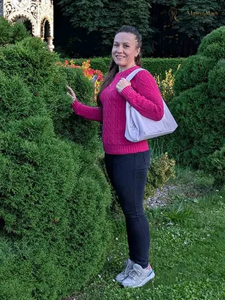 Another photo of SVETLANA