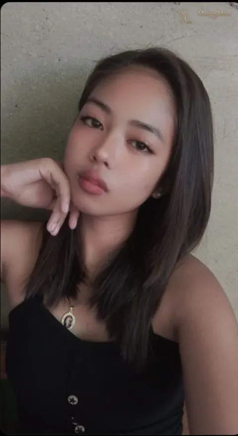 Another photo of Rheamae