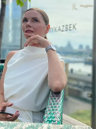 Another photo of SVETLANA