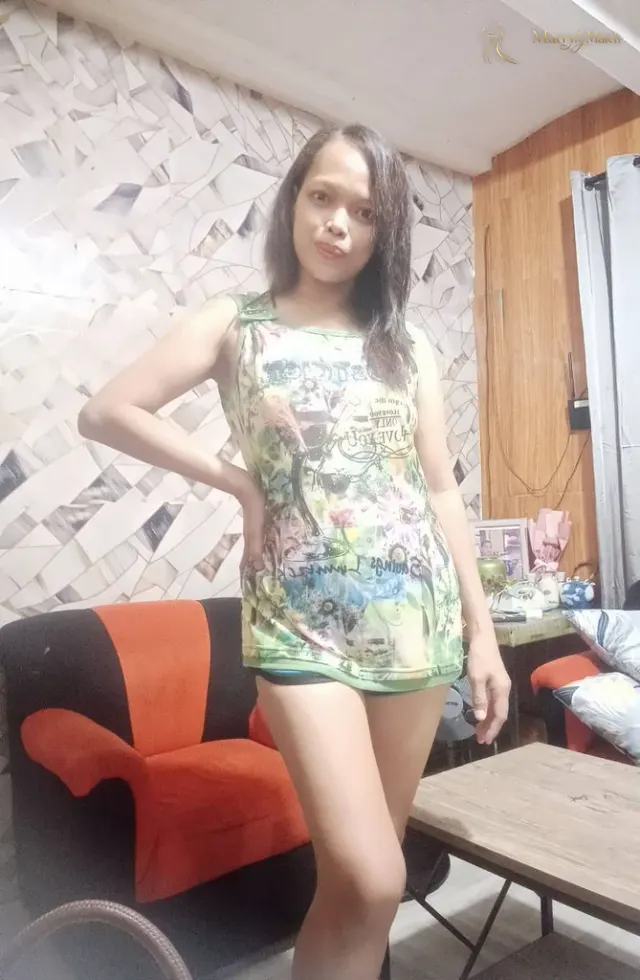 Another photo of Dhalyn