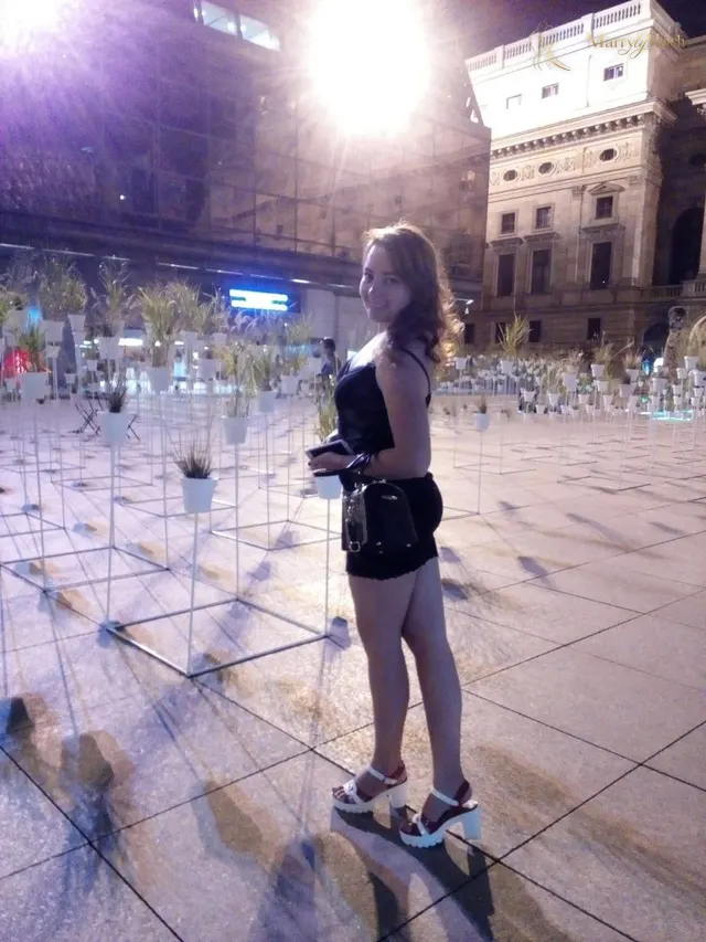 Another photo of Olesia