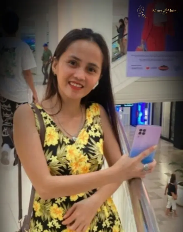 Lyn, 32