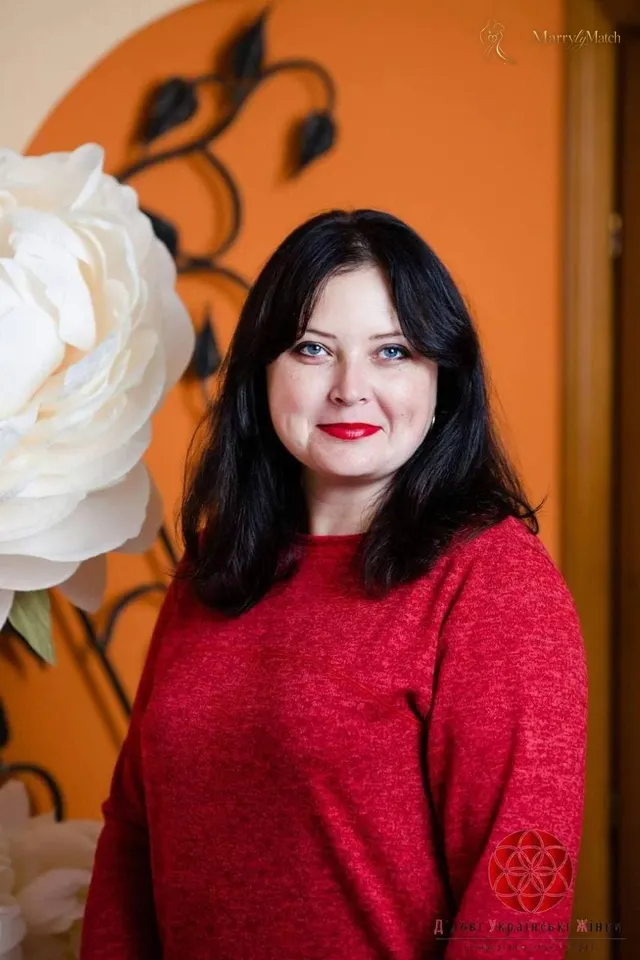 Ludmila, 44