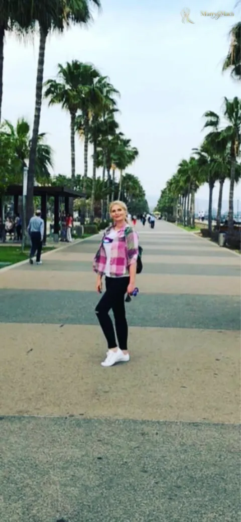 Another photo of Yulia