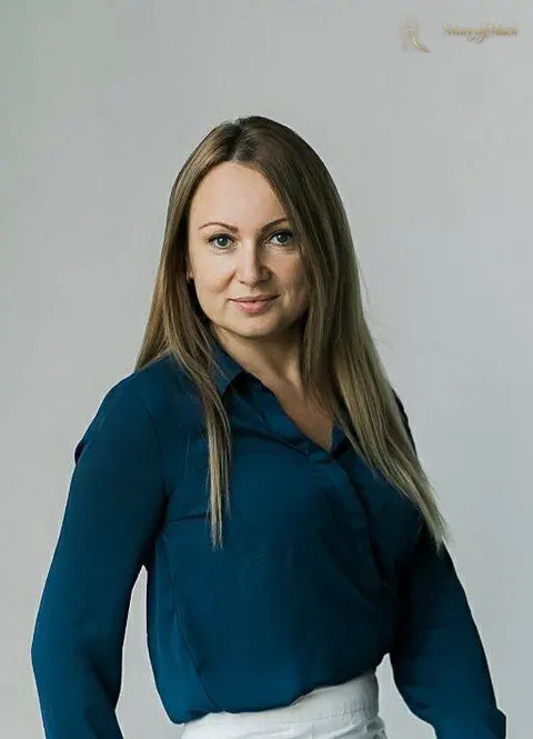 Mariana, 45