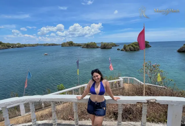 Valerie, 33