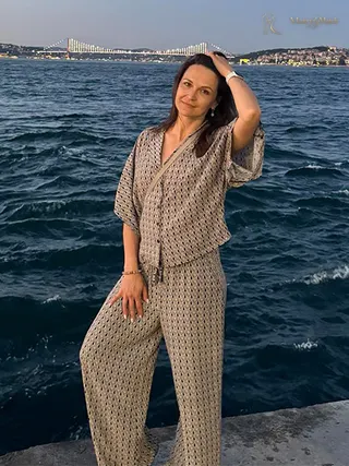 Another photo of EKATERINA