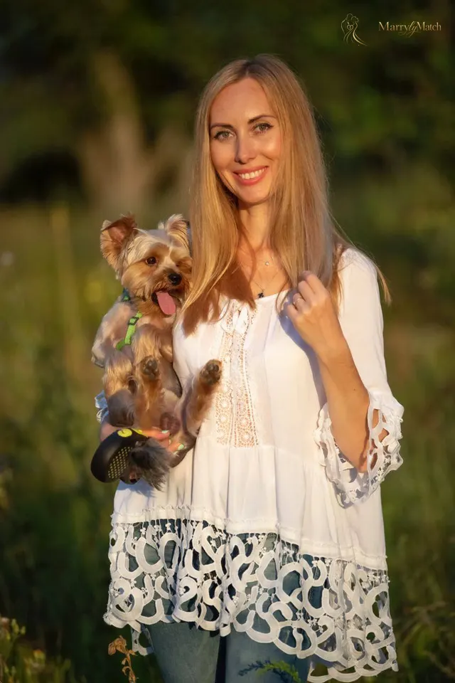 Another photo of Aliona