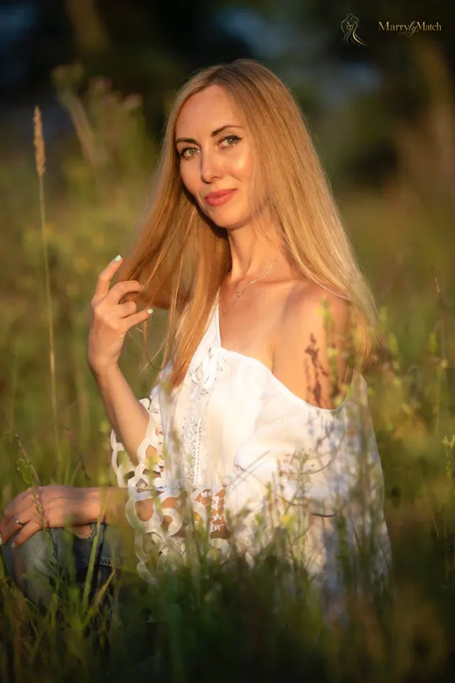 Aliona, 47