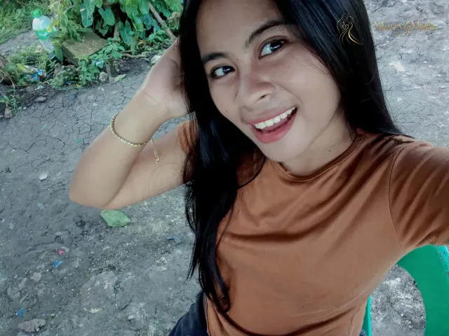 Kris_Tine, 19