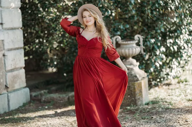 Another photo of Yana
