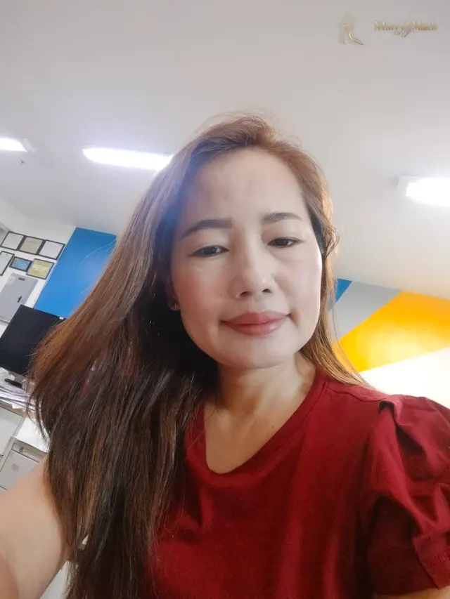 Another photo of Gina