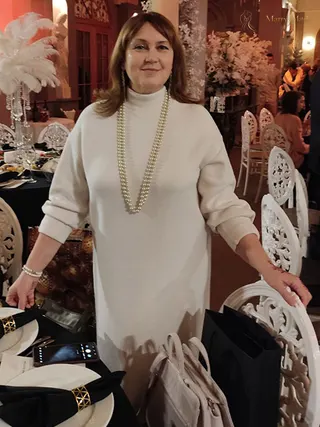 ELENA, 57