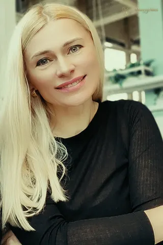 Another photo of GALINA