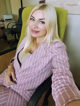 GALINA, 46