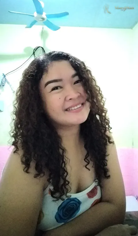 Ruthie, 38
