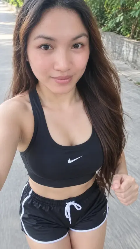 Rona, 35