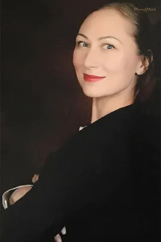 EKATERINA, 44